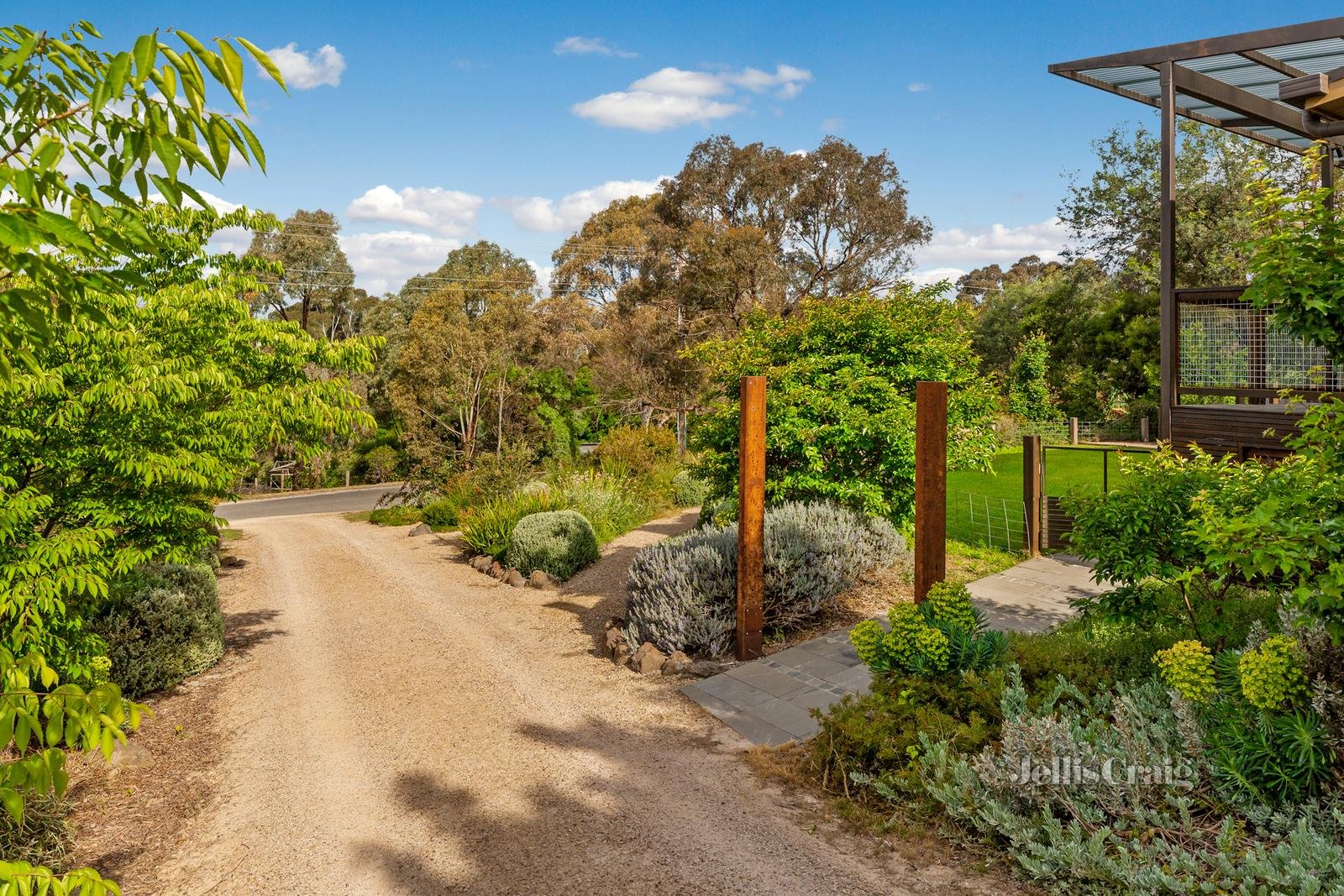 23 Preshaw Street, Castlemaine image 20