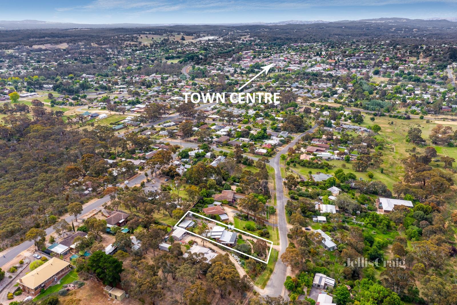 23 Preshaw Street, Castlemaine image 24