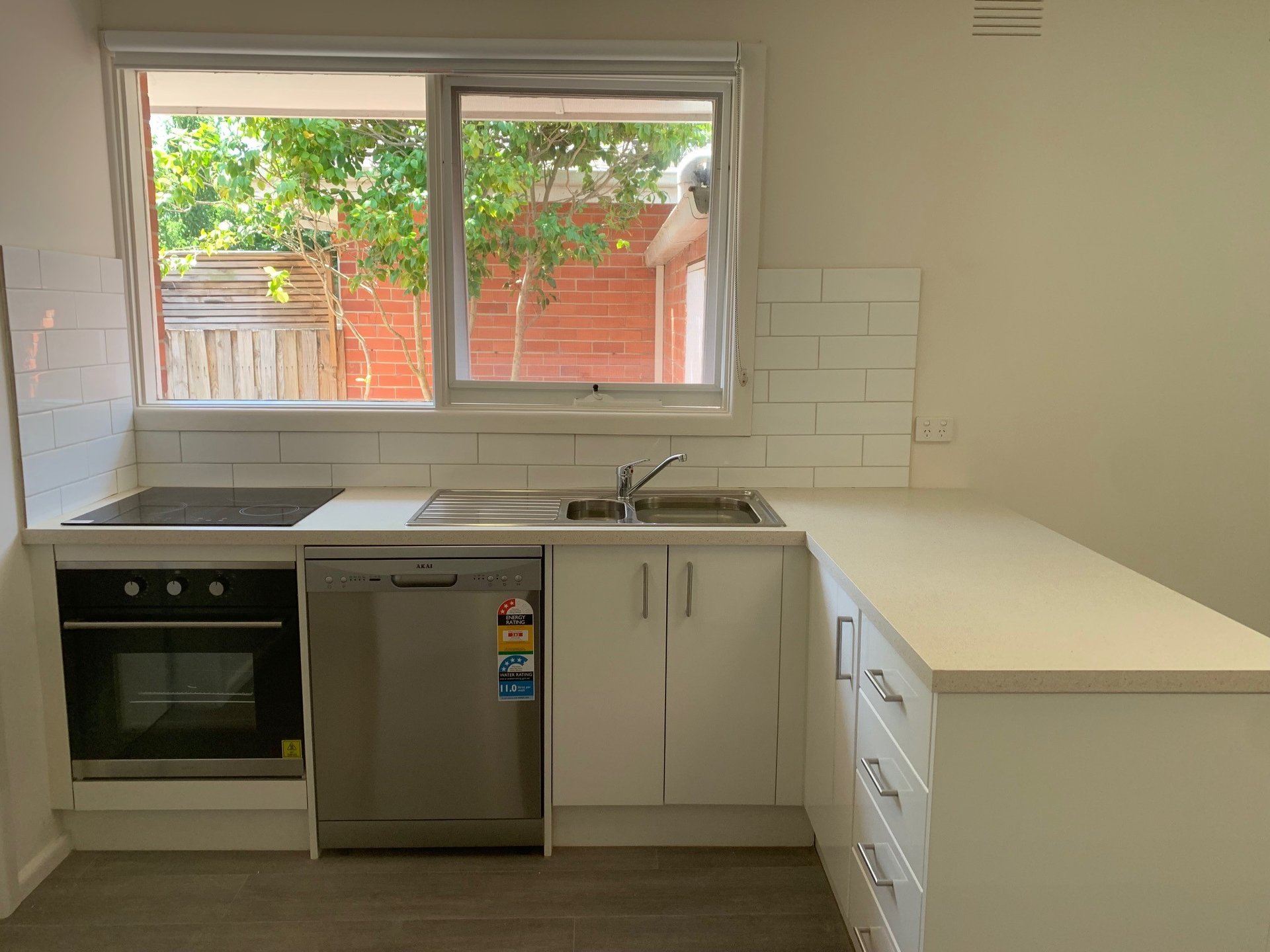 2 / 3 Reno Road Sandringham