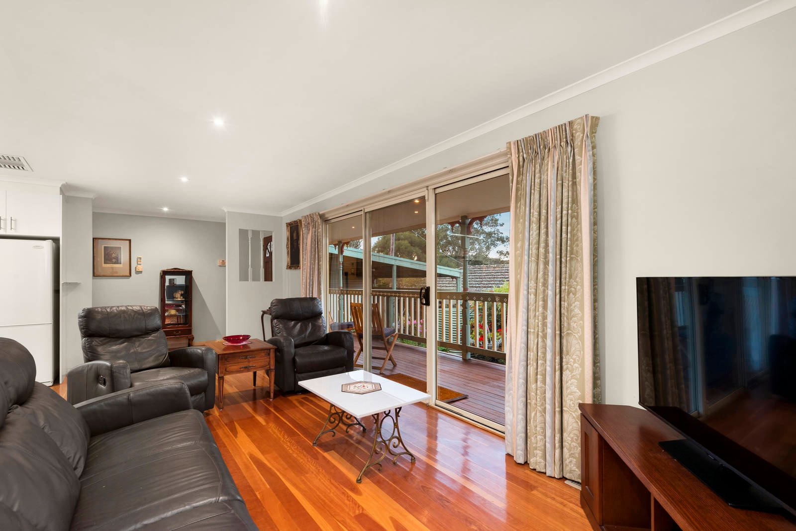 Property Gallery Thumbnail 2