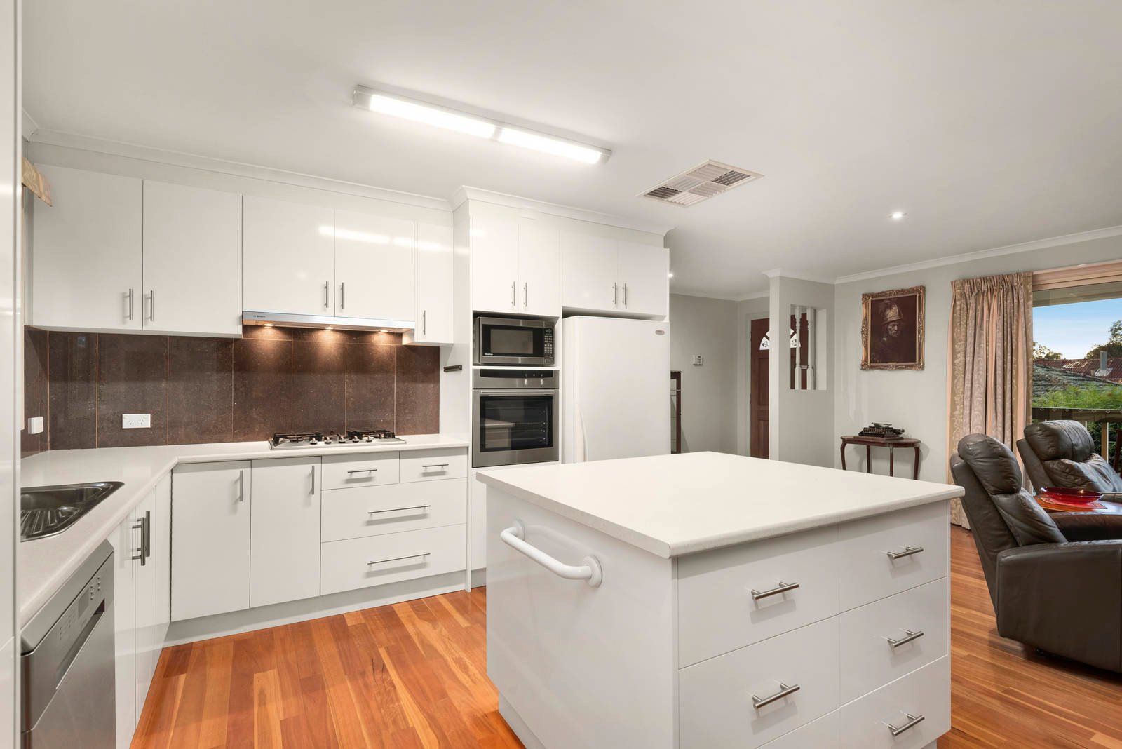 Property Gallery Thumbnail 5