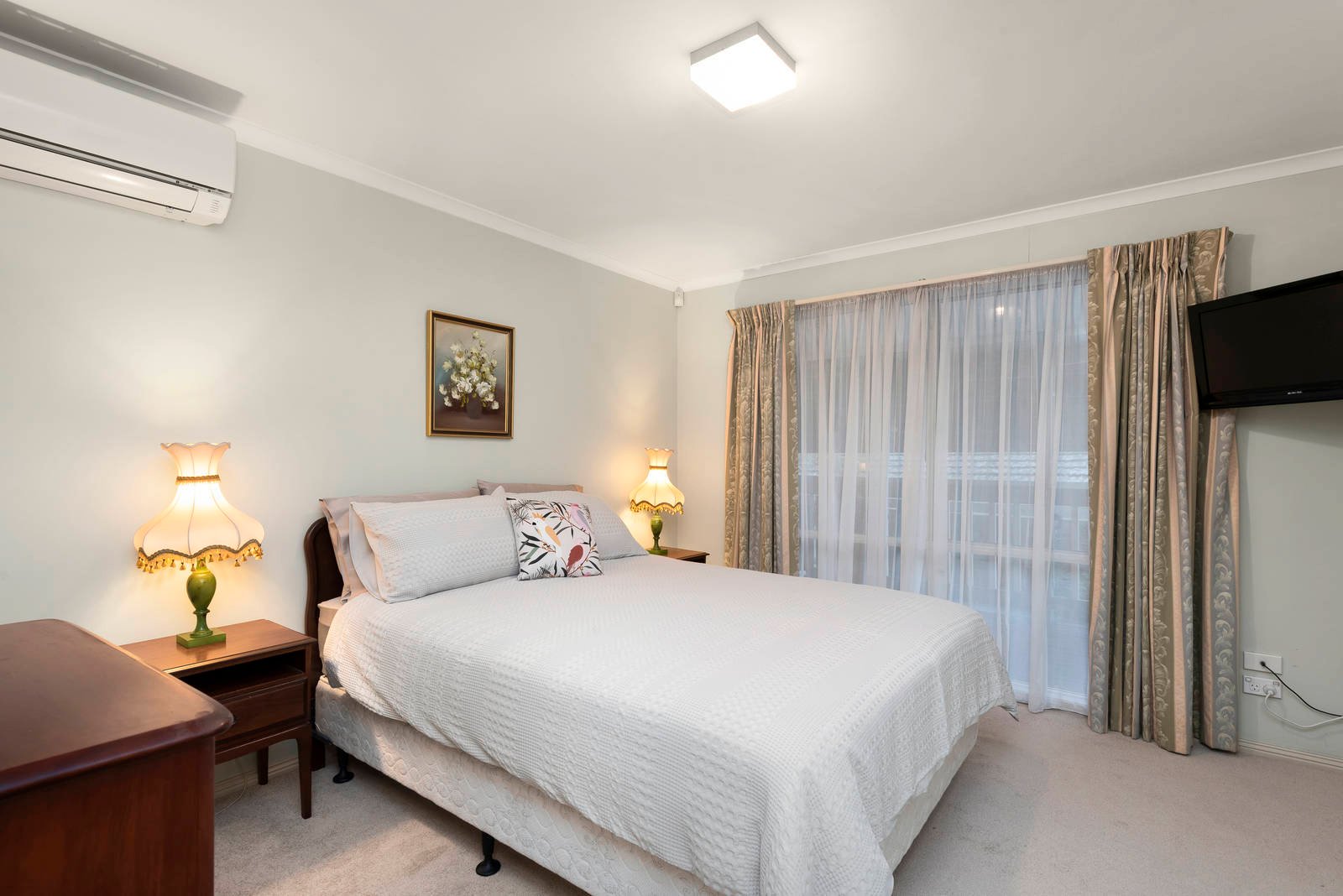 Property Gallery Thumbnail 6
