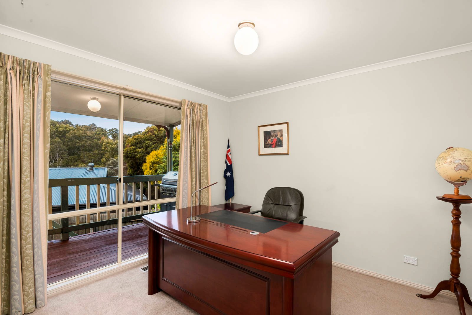 Property Gallery Thumbnail 8