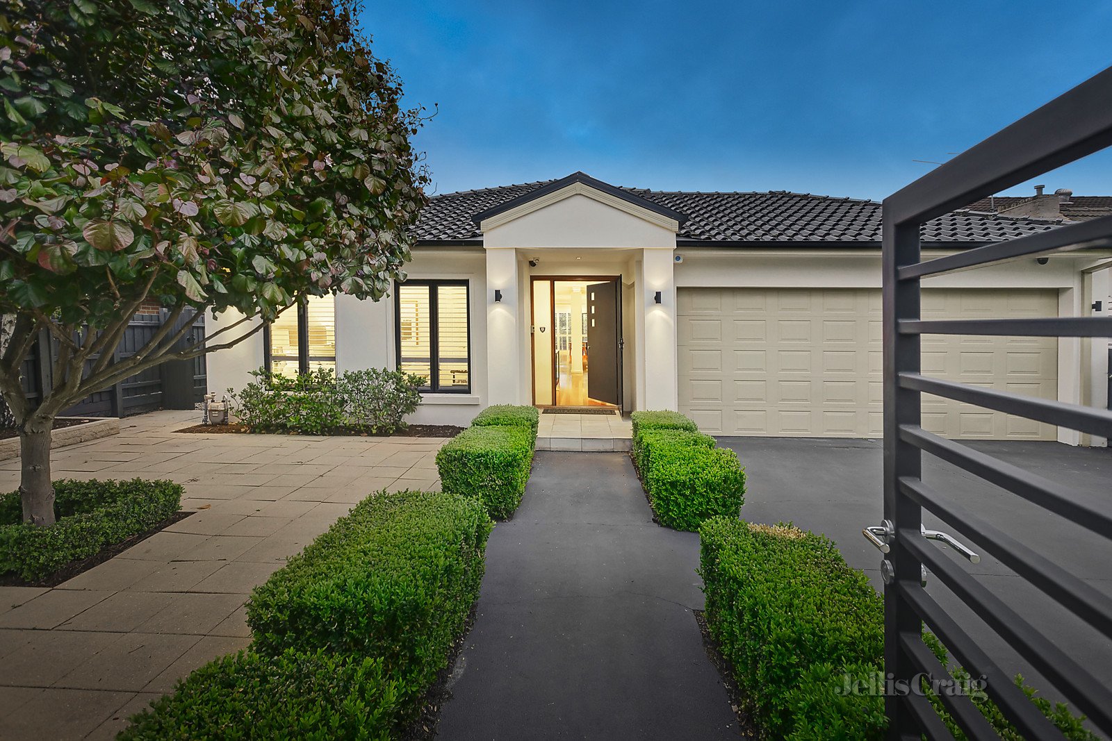 23 Rob Roy Road, Malvern East image 1