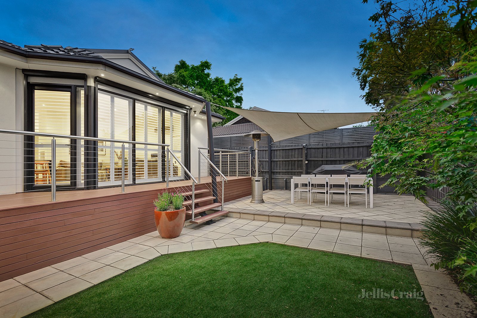 23 Rob Roy Road, Malvern East image 5