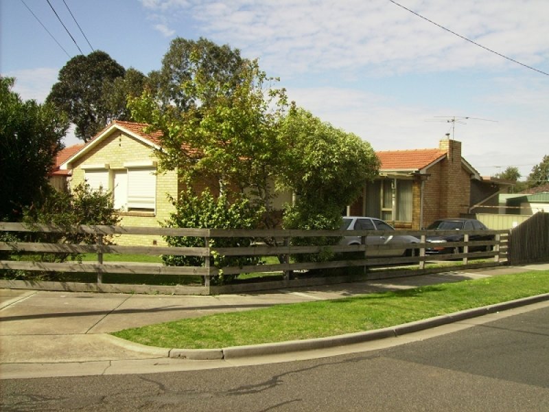 23 Ronald Ave, Altona North image 1