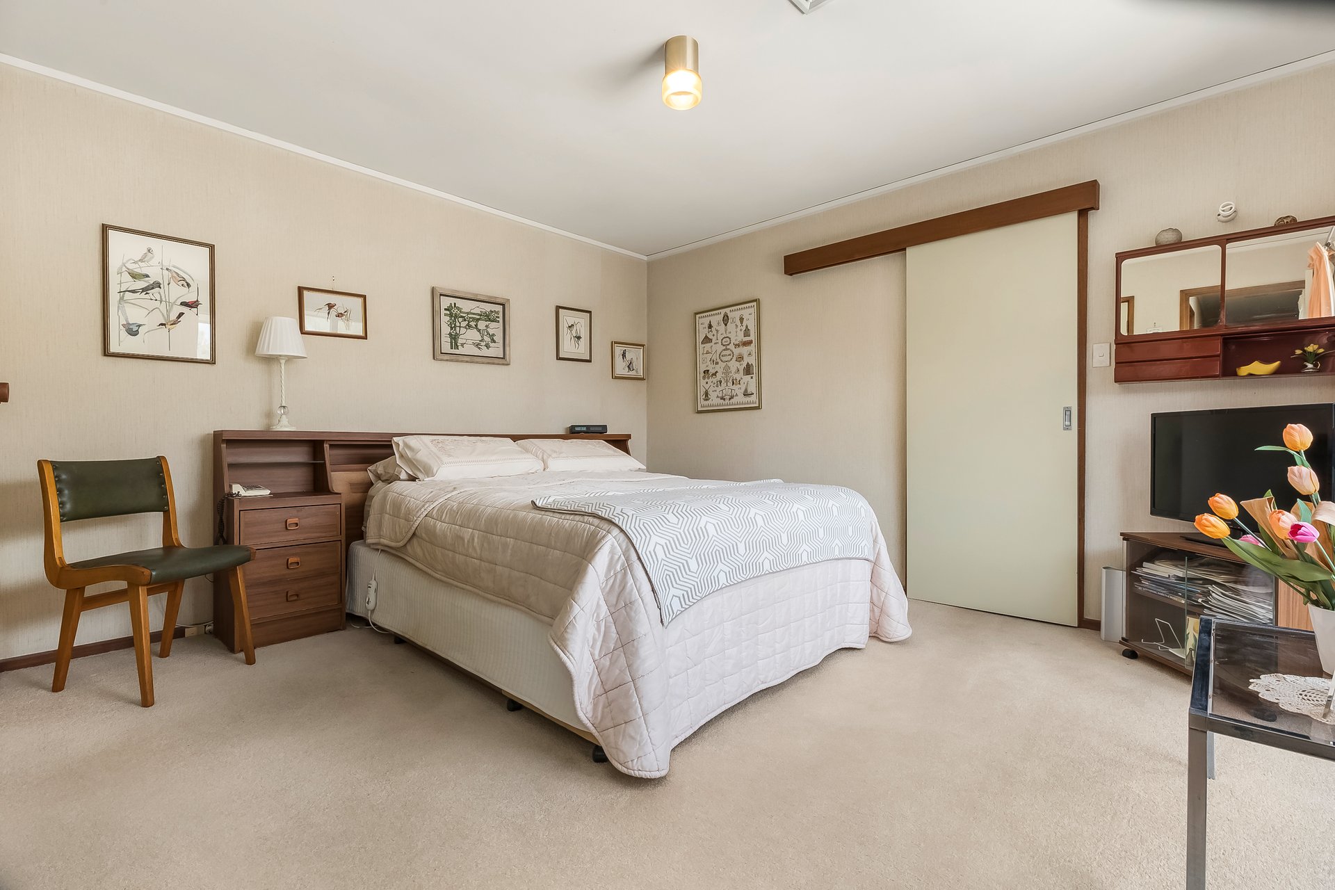 23 Rowitta Drive, Glen Waverley image 6