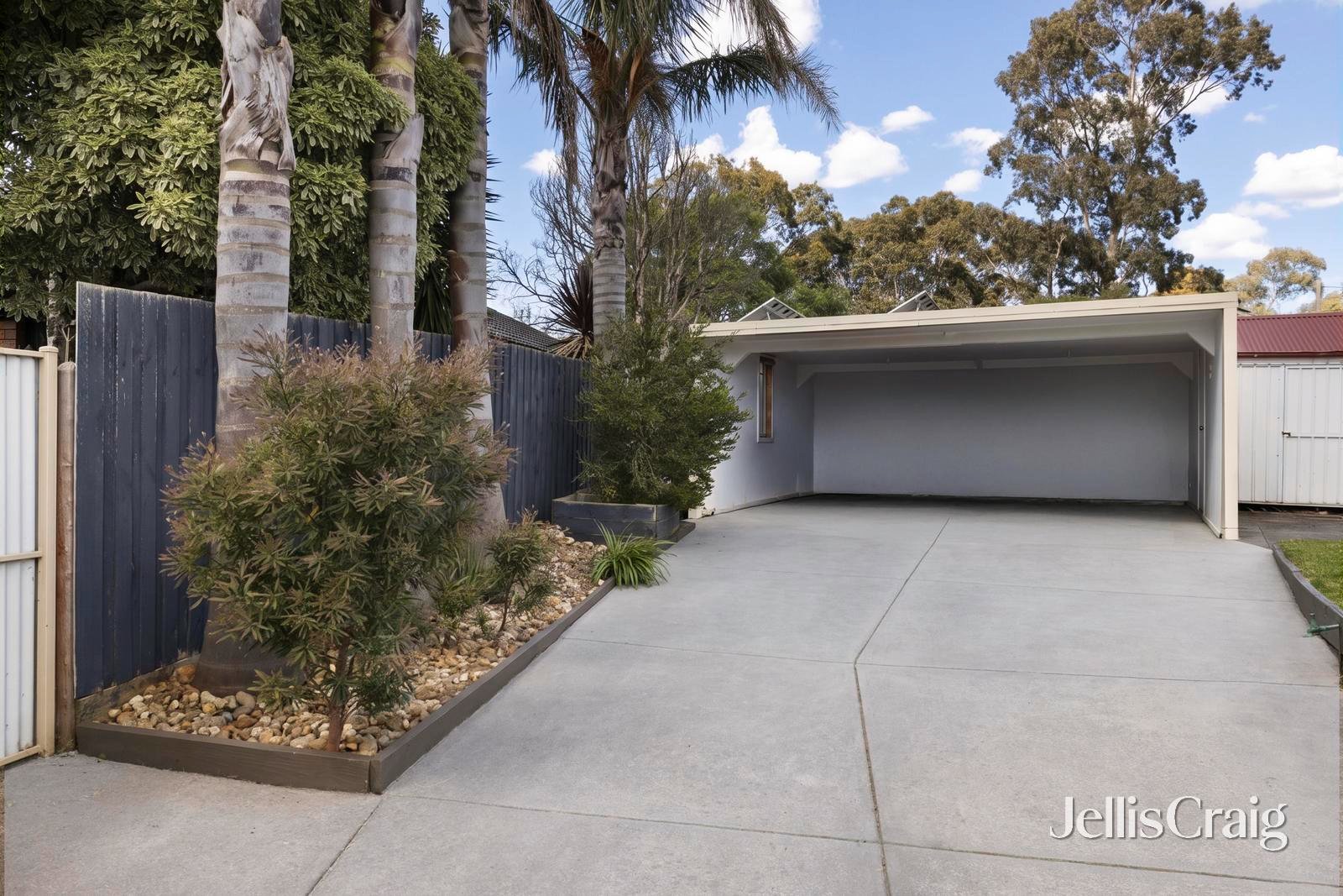 23 Ruffy Drive, Cranbourne image 9