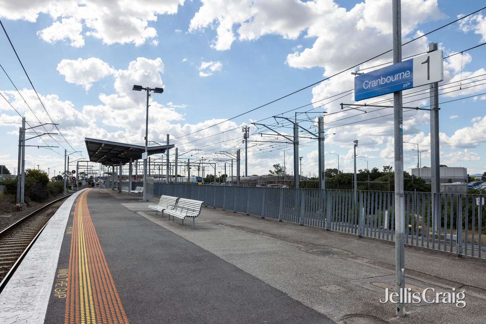23 Ruffy Drive, Cranbourne image 10