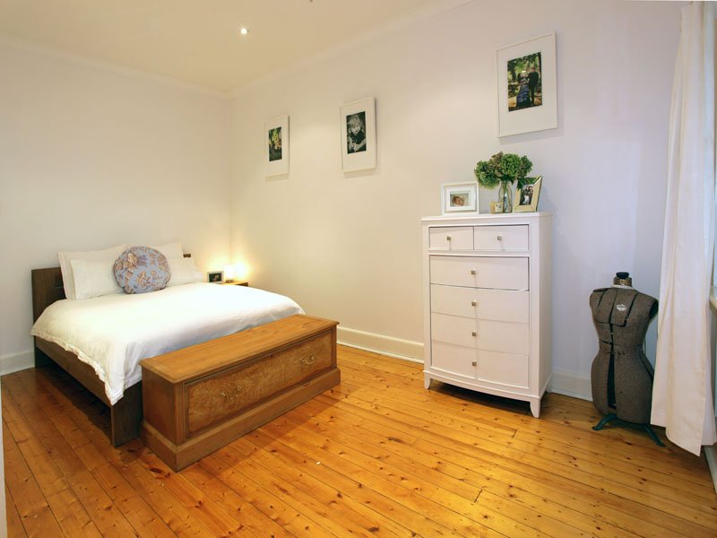 2/3 Ruskin Street, Elwood image 6