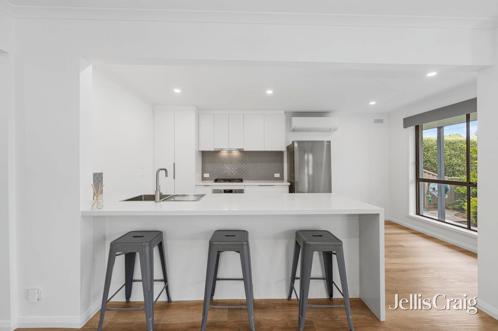 23 Salisbury Avenue, Newington image 4