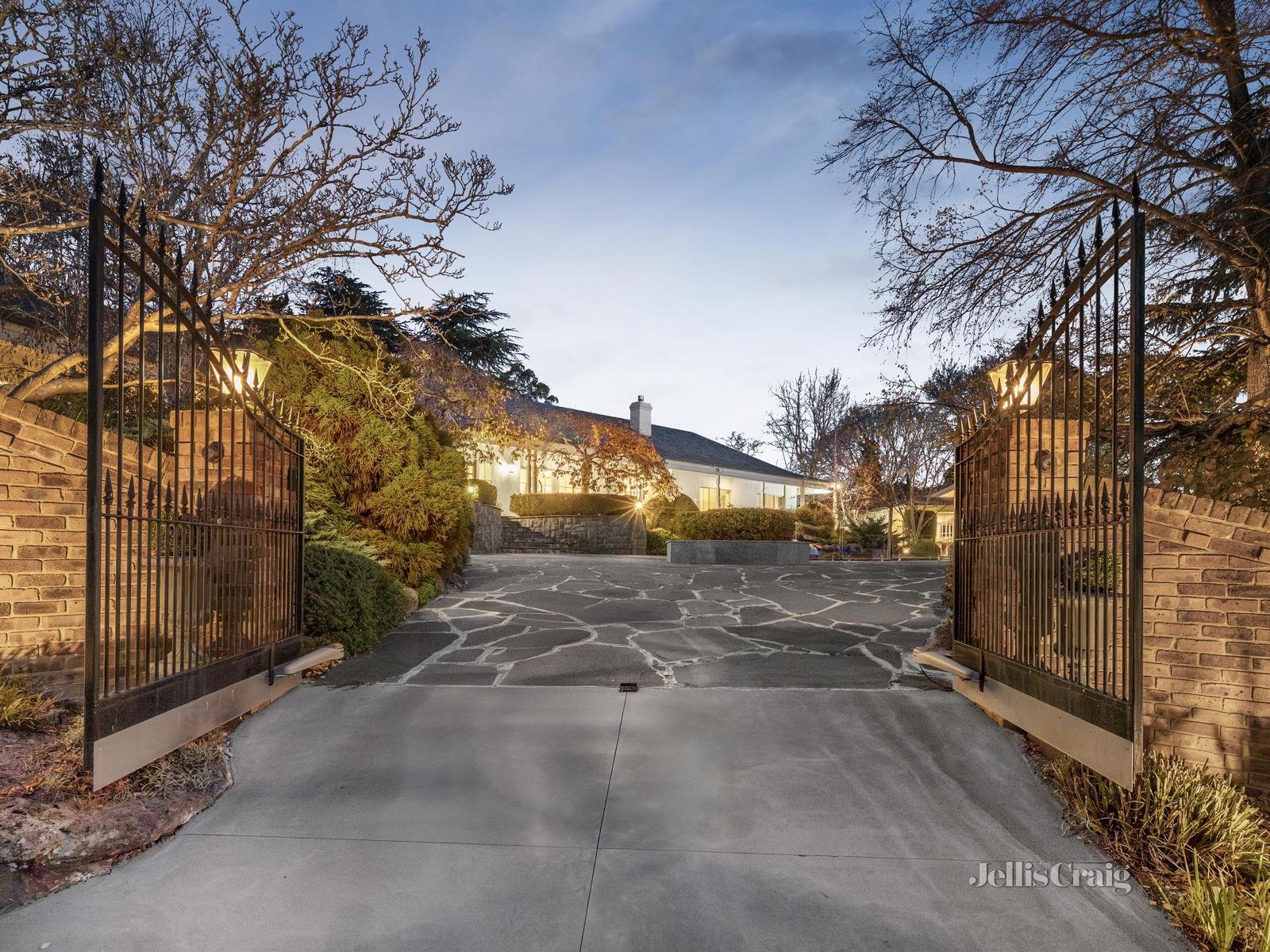23 Sarah Crescent, Templestowe image 32