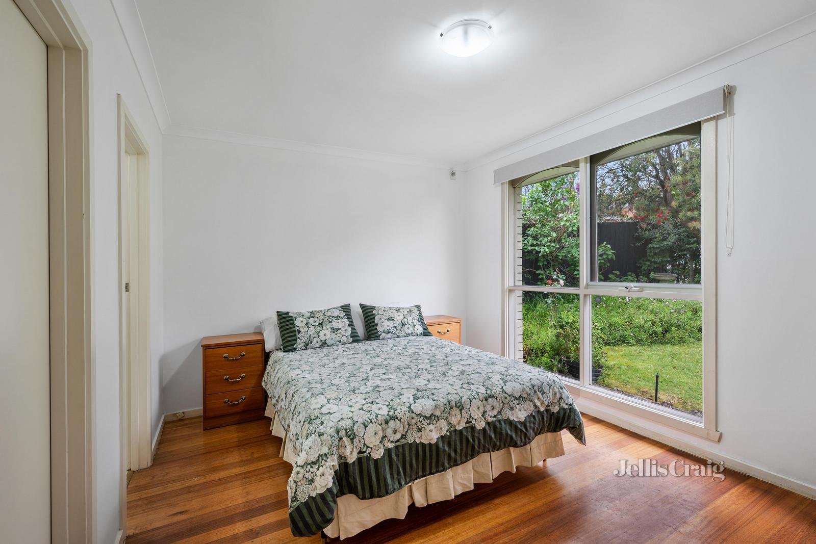 23 Smyth Street, Mount Waverley image 4