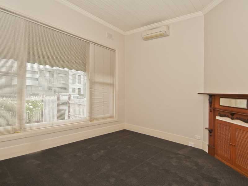 23 St David Street, Rippleside image 6
