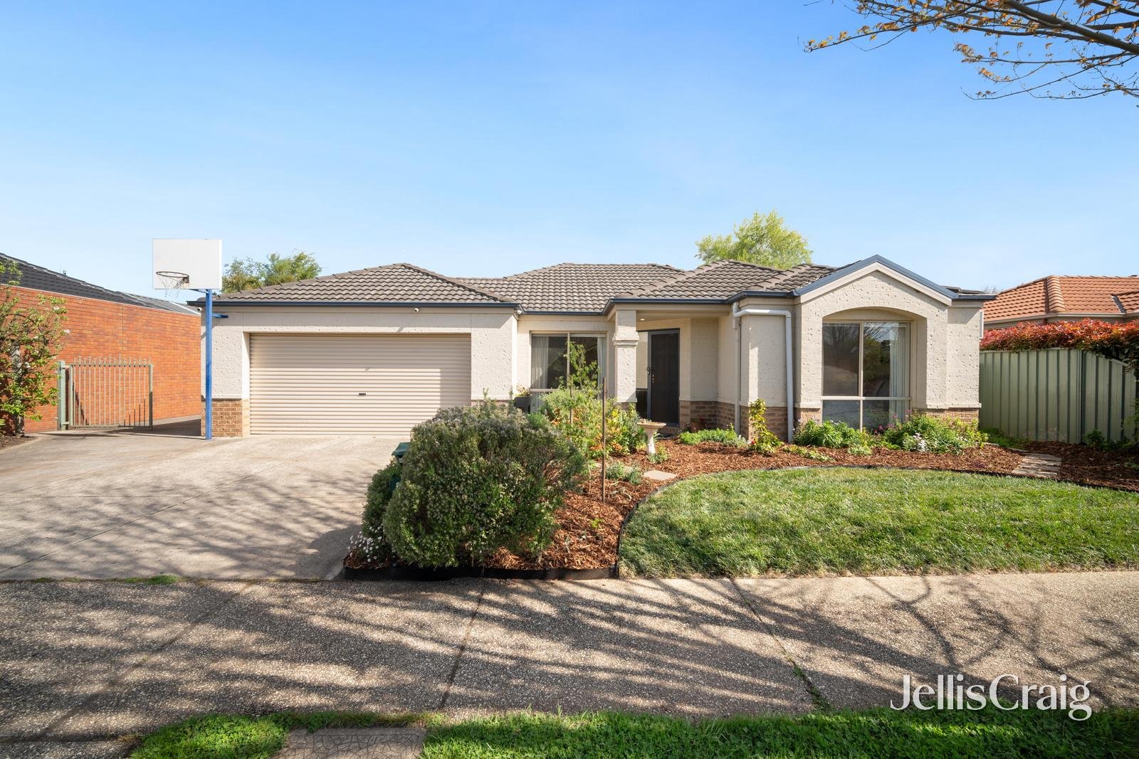 23 St Helens Avenue, Lake&nbsp;Gardens image 1