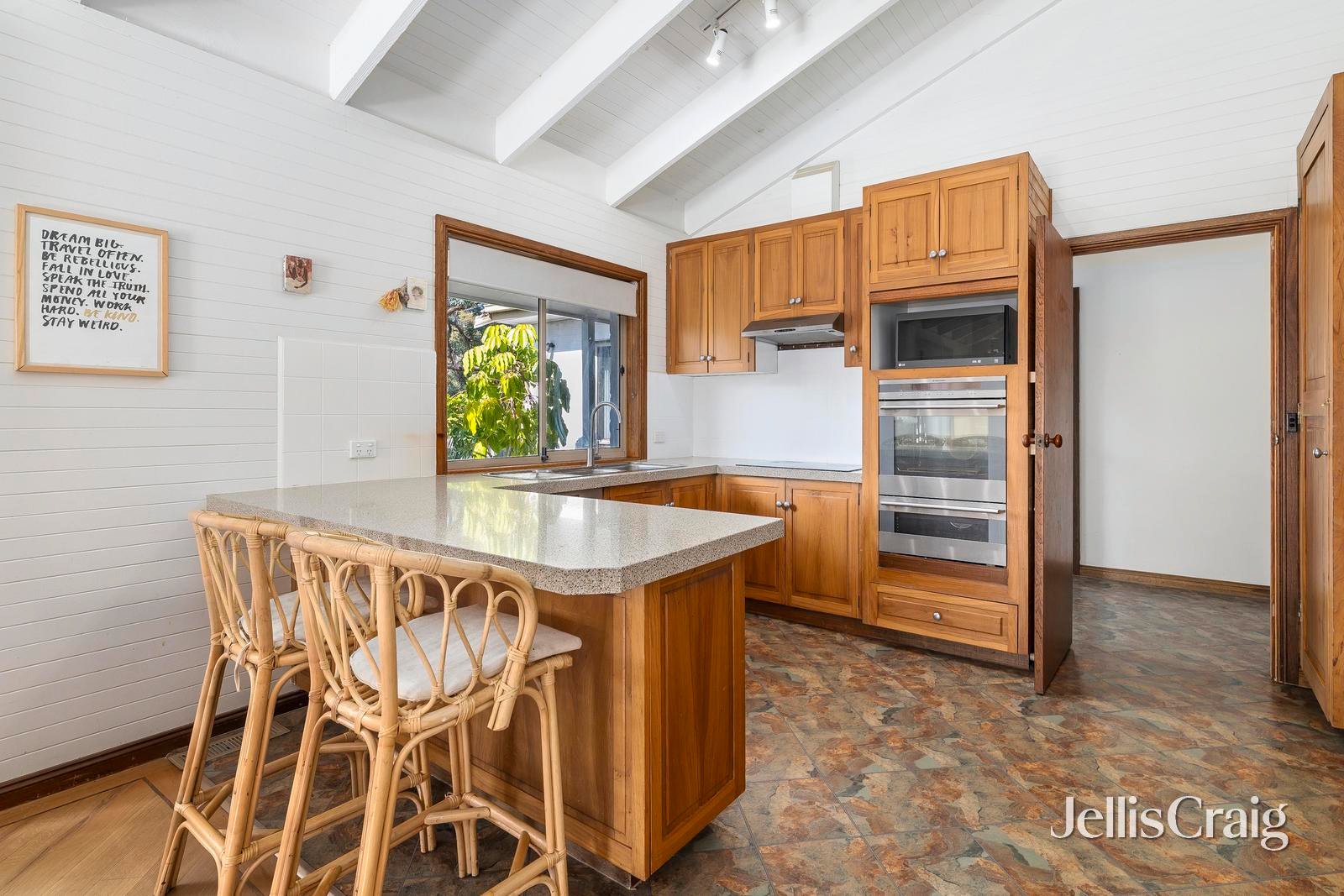 23 St Ives Grove, Mount&nbsp;Martha image 3