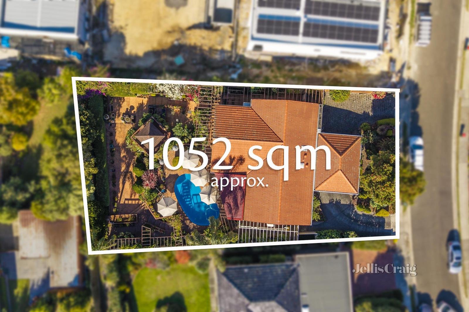23 Stirling Crescent, Glen Waverley image 2
