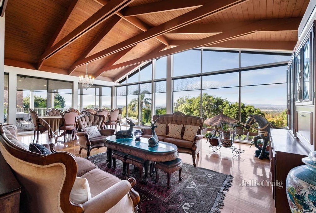 23 Stirling Crescent, Glen&nbsp;Waverley image 9