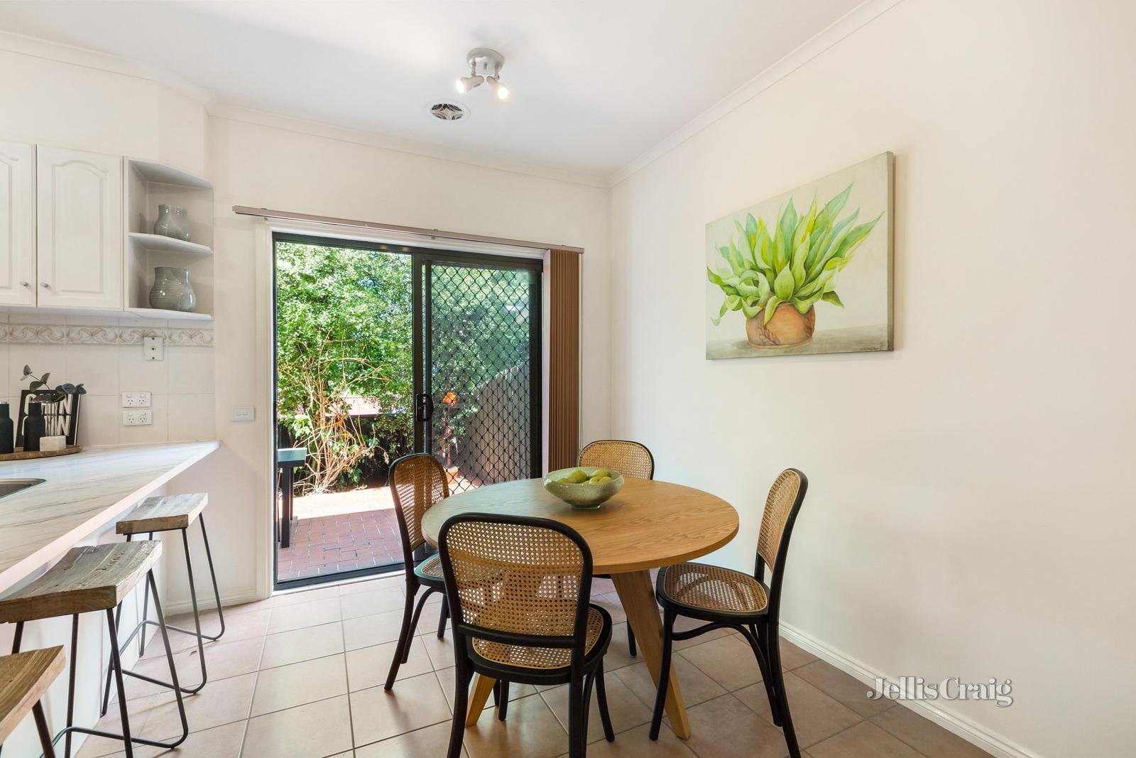 23 Sunrise Crescent, Templestowe Lower image 6