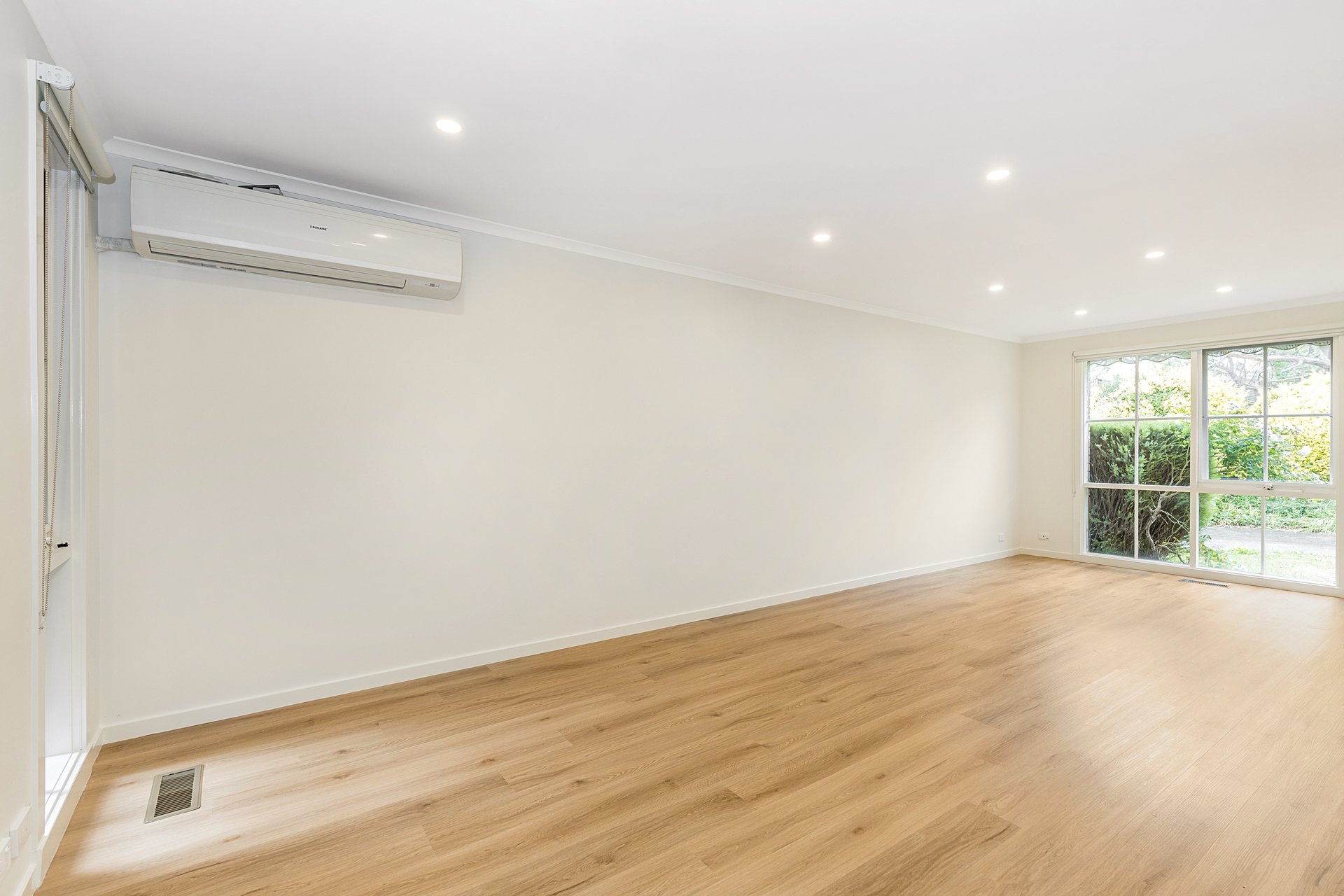 2/3 Surrey Street, Box&nbsp;Hill&nbsp;South image 2