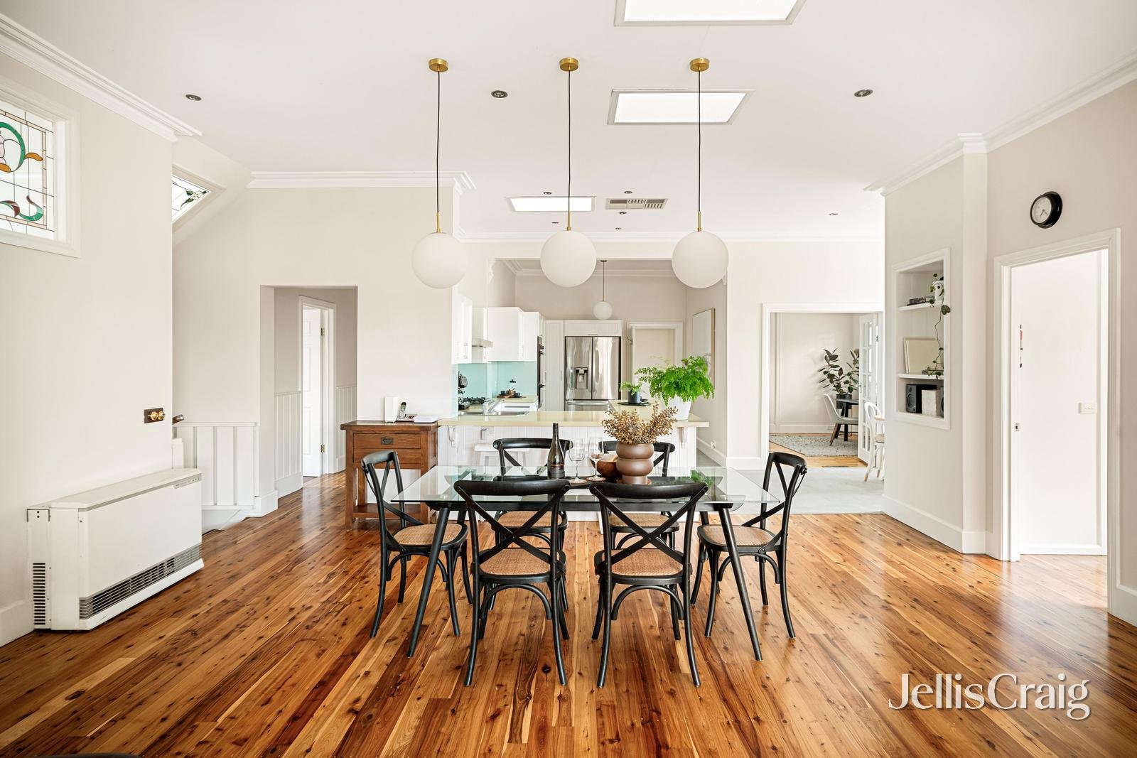 23 Swanpool Avenue, Chelsea image 2