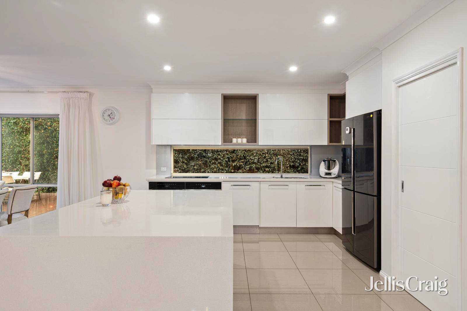 23 Tandarra Drive, Ringwood image 4