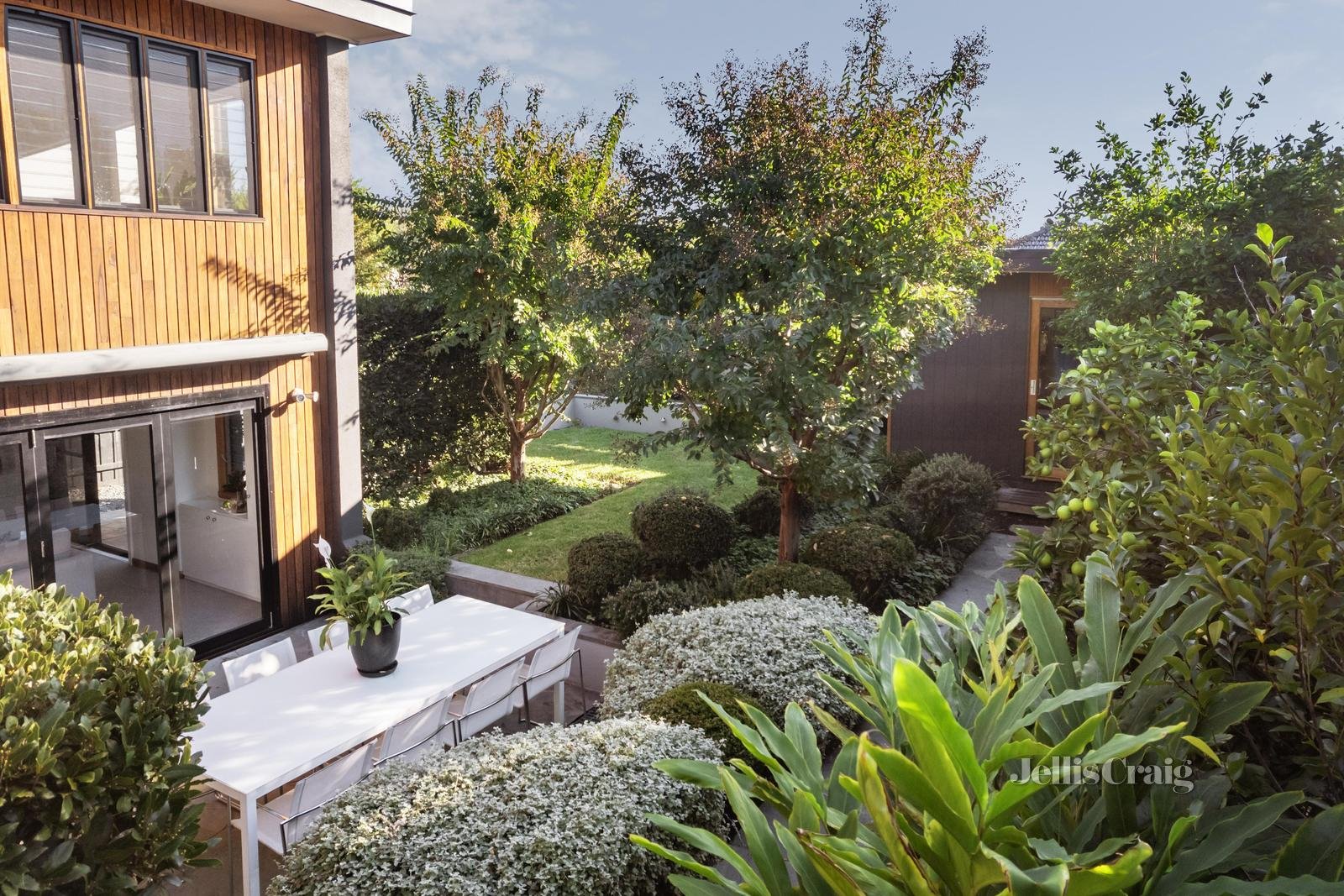 23 The Grange, Malvern East image 20