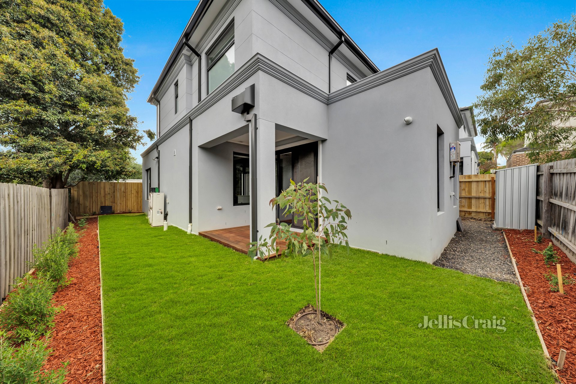 2/3 Thurloo Street, Chadstone image 9