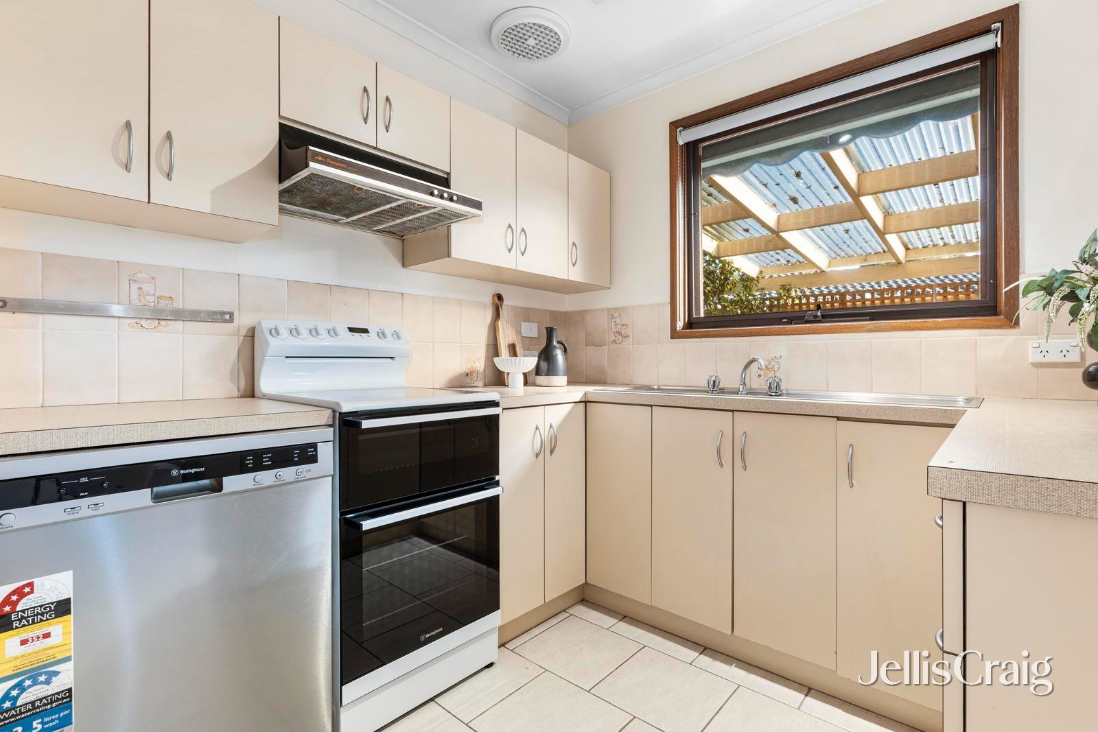 2/3 Tremaine Court, Mulgrave image 7