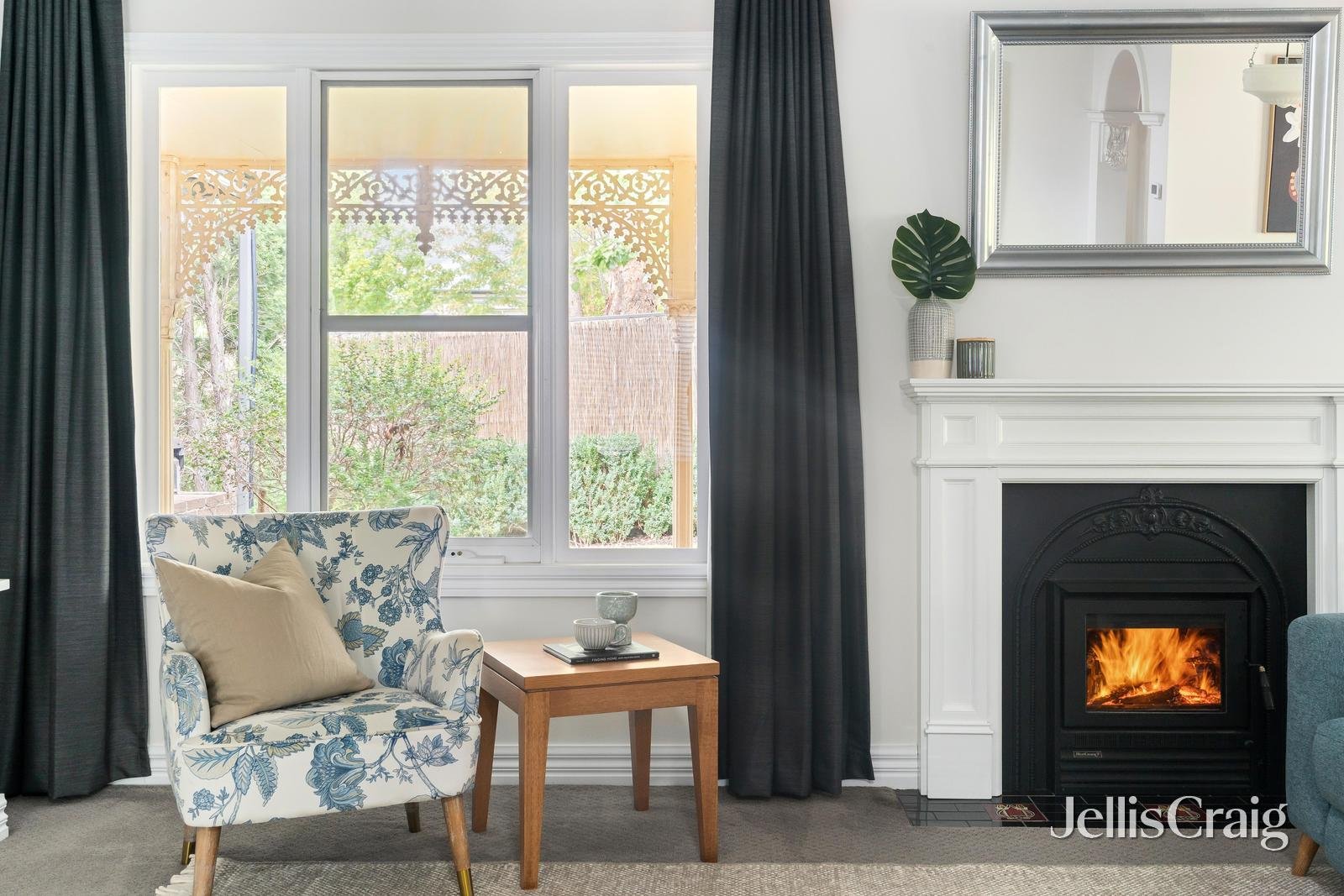 23 Valley Park Grove, Eltham image 8