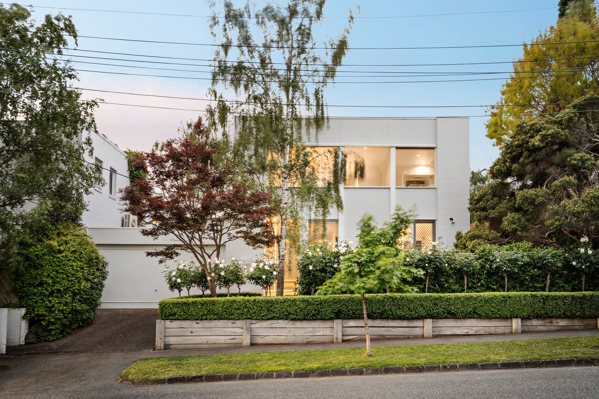 23 Van Ness Avenue