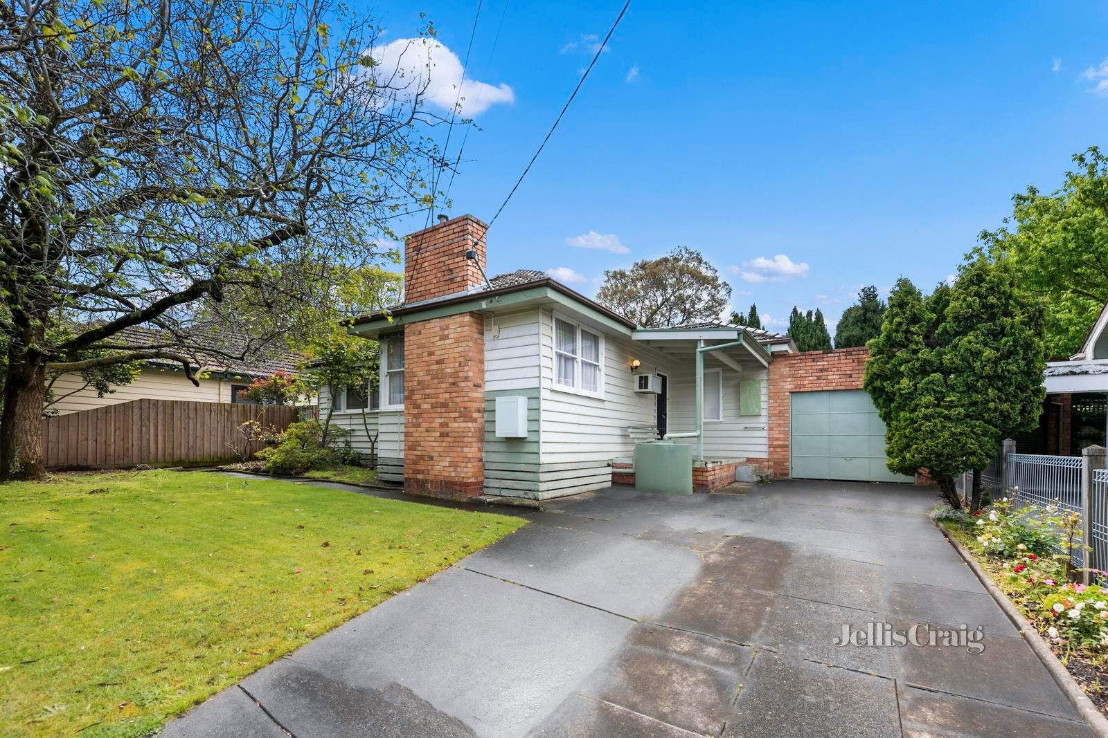 23 Vernon Street, Blackburn South image 3