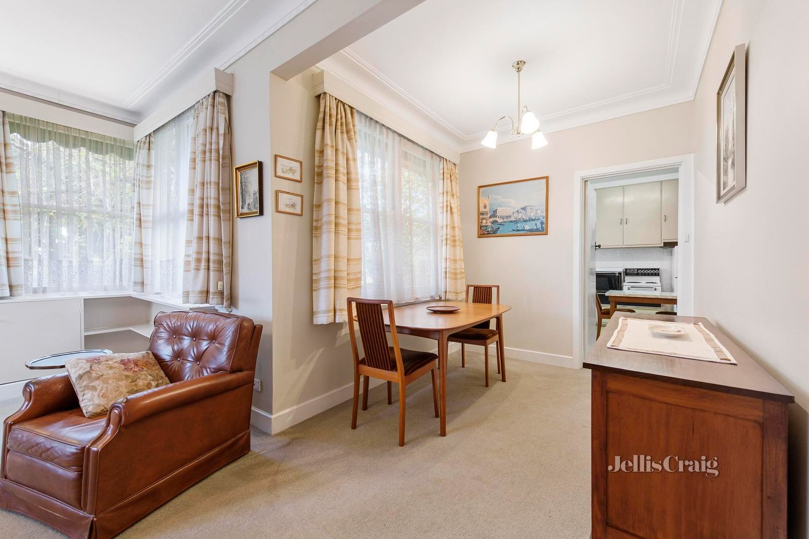 23 Vernon Street, Blackburn South image 7