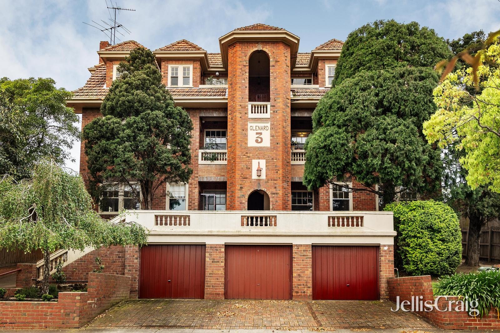 2/3 Wellesley Road, Hawthorn image 1