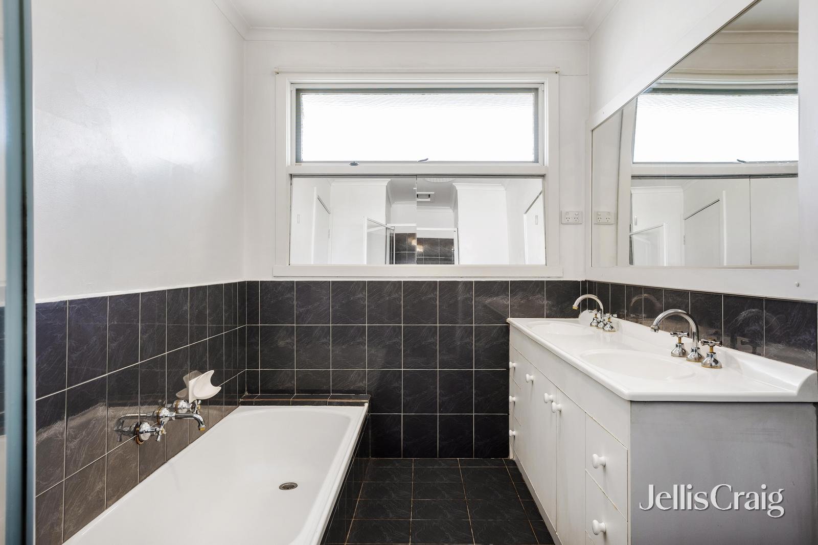 23 Windella Quadrant, Doncaster image 7
