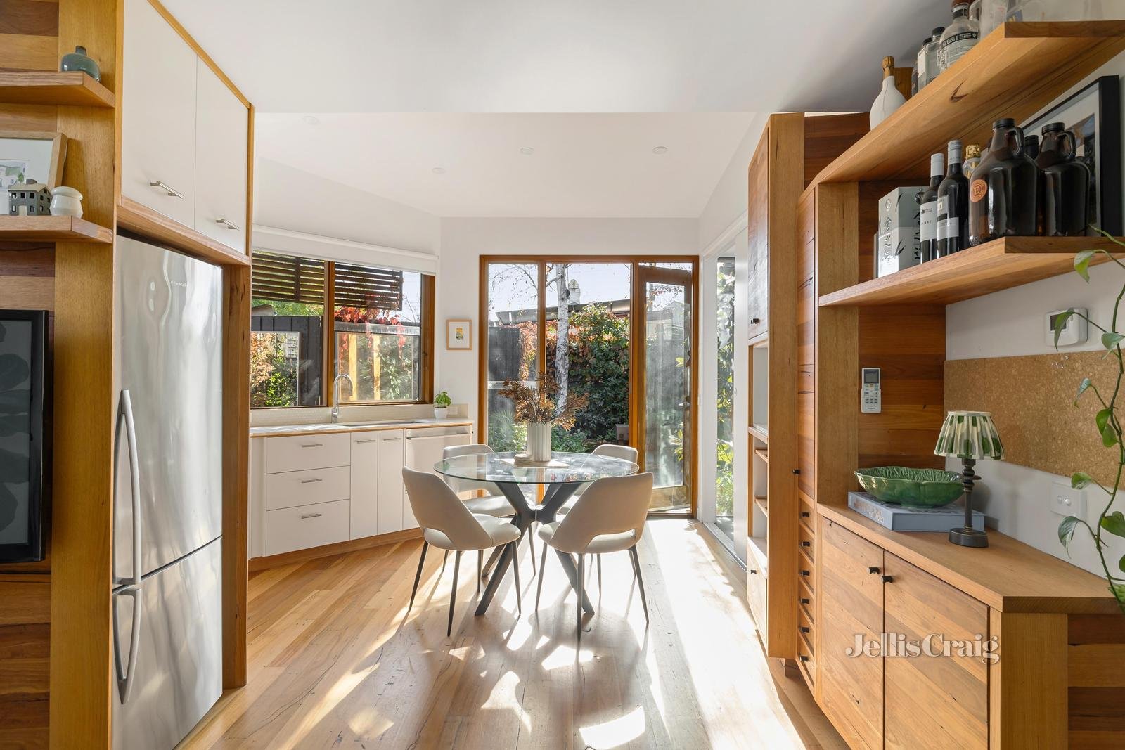 23 Wrights Terrace, Prahran image 3