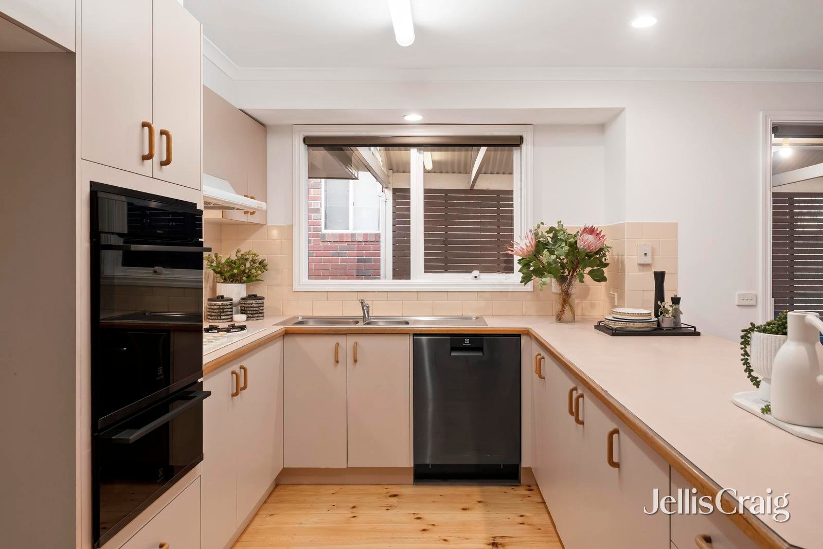 23 Yarraridge Drive, Chirnside Park image 9