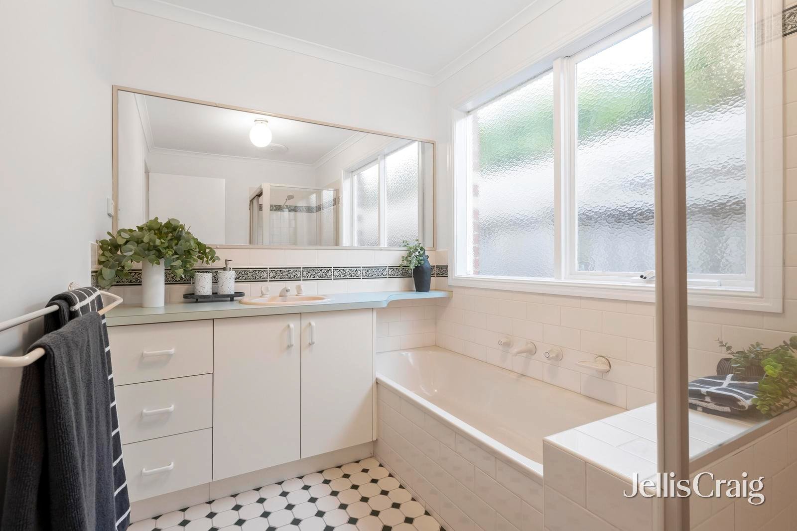 23 Yarraridge Drive, Chirnside Park image 11