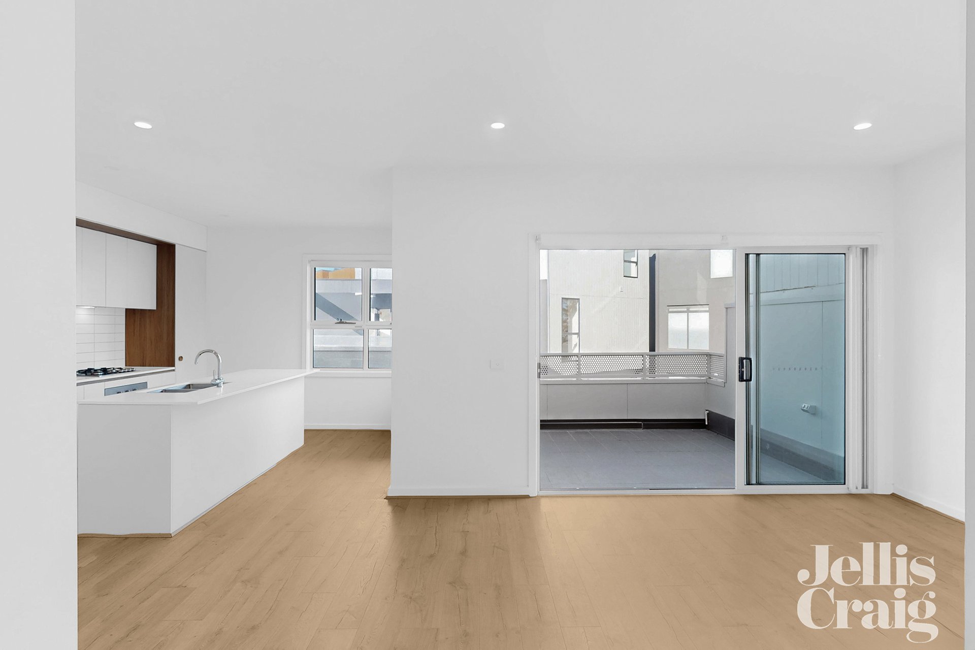 23 Yellowstone Street, South Morang image 3