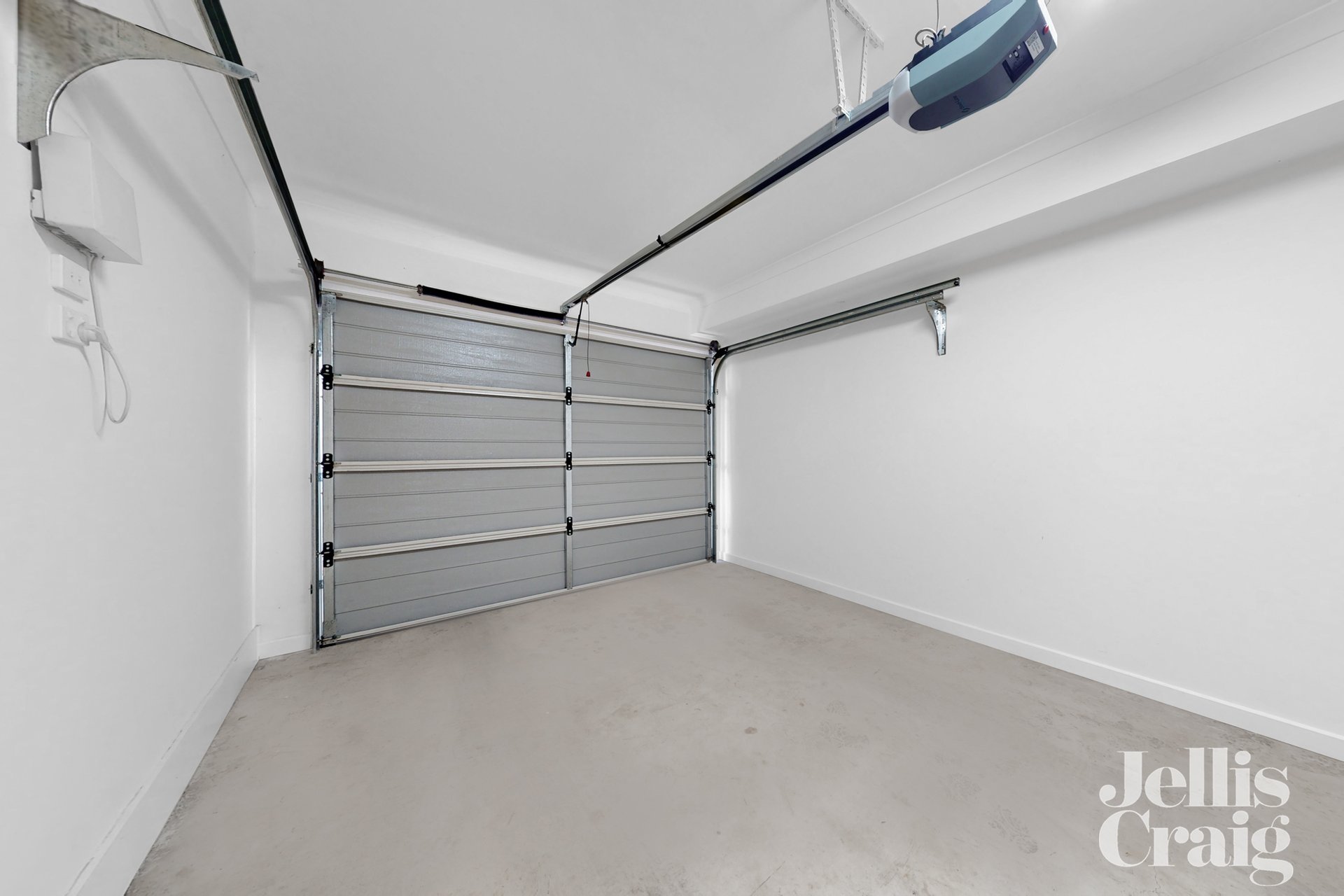 23 Yellowstone Street, South Morang image 13