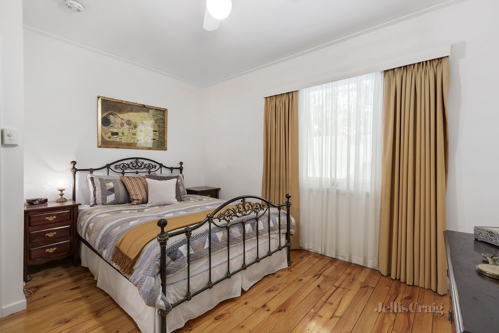 2/30-32 Scott Grove, Glen Iris image 5