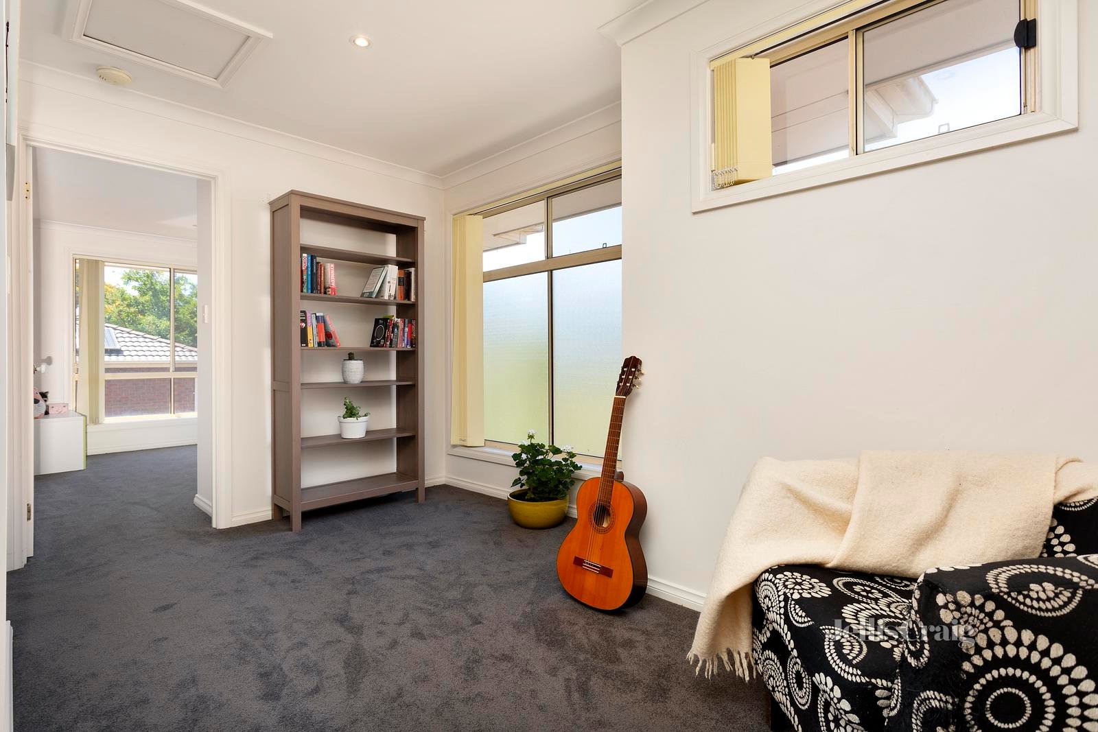 2/30 Archibald Street, Pascoe Vale image 5