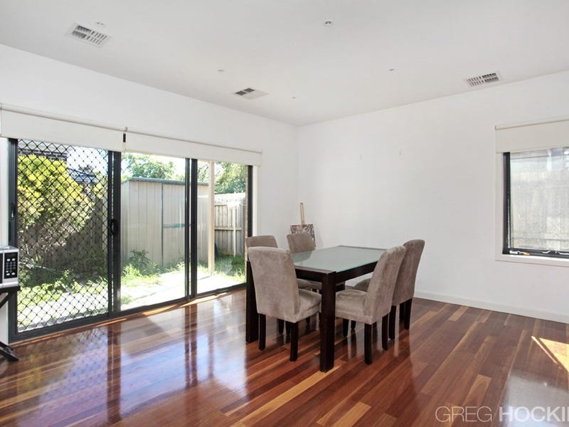 2/30 Clyde Street, Newport image 4