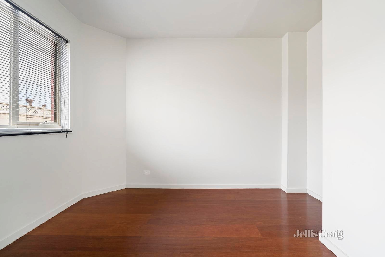 2/30 Conifer Avenue, Brooklyn image 9