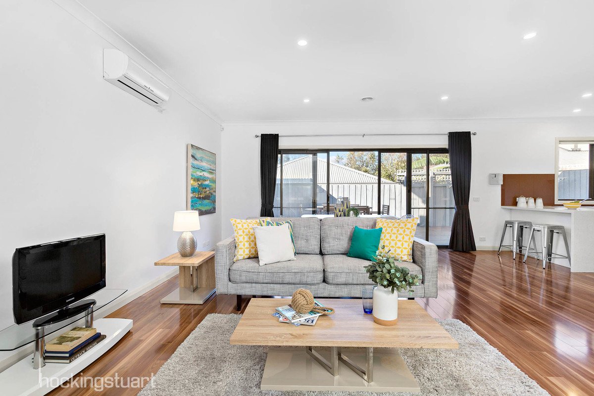 2/30 Dunloe Avenue, Mont Albert North image 2