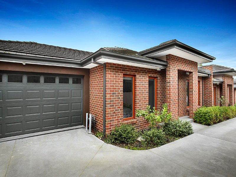 2/30 Francesca Street, Mont Albert North image 1