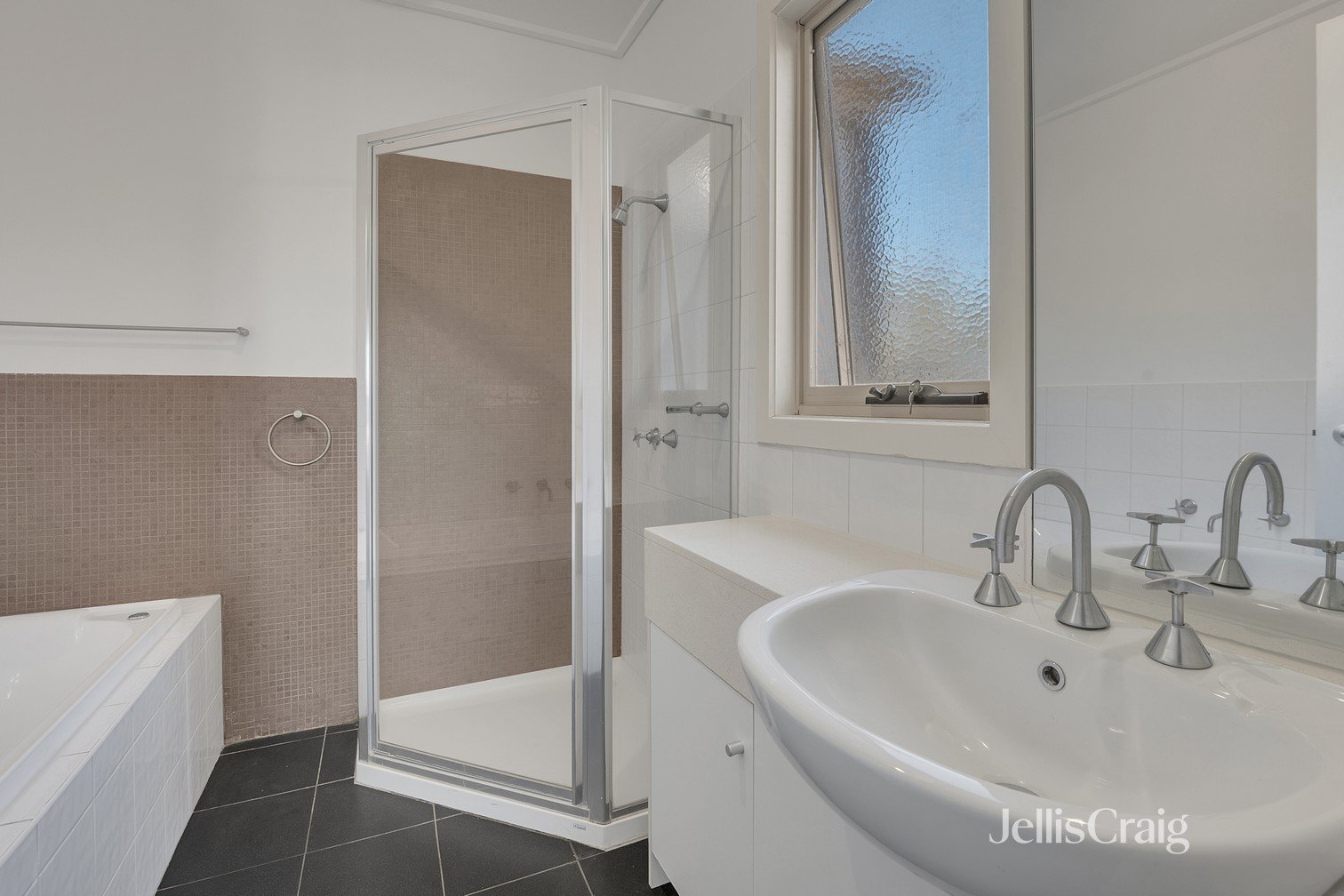2/30 Grantham Street, Brunswick&nbsp;West image 11