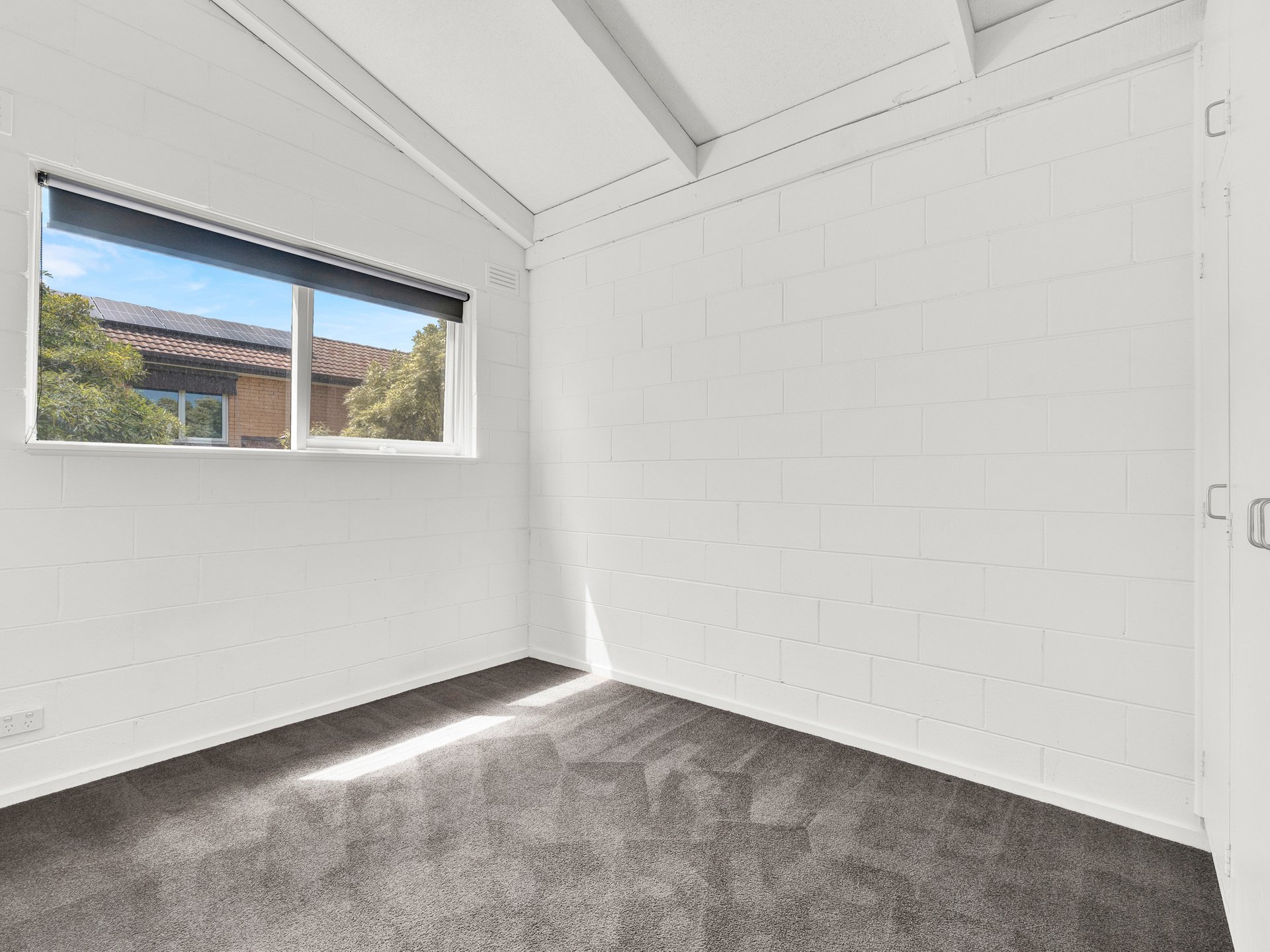 2/30 Livingstone Street, Ivanhoe image 6