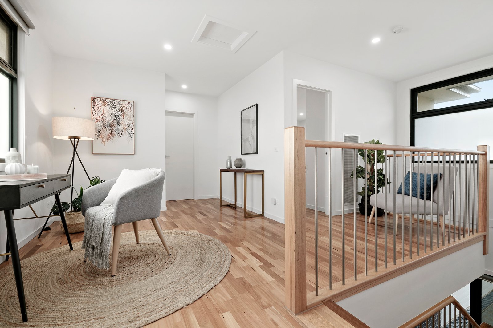 Property Gallery Thumbnail 6