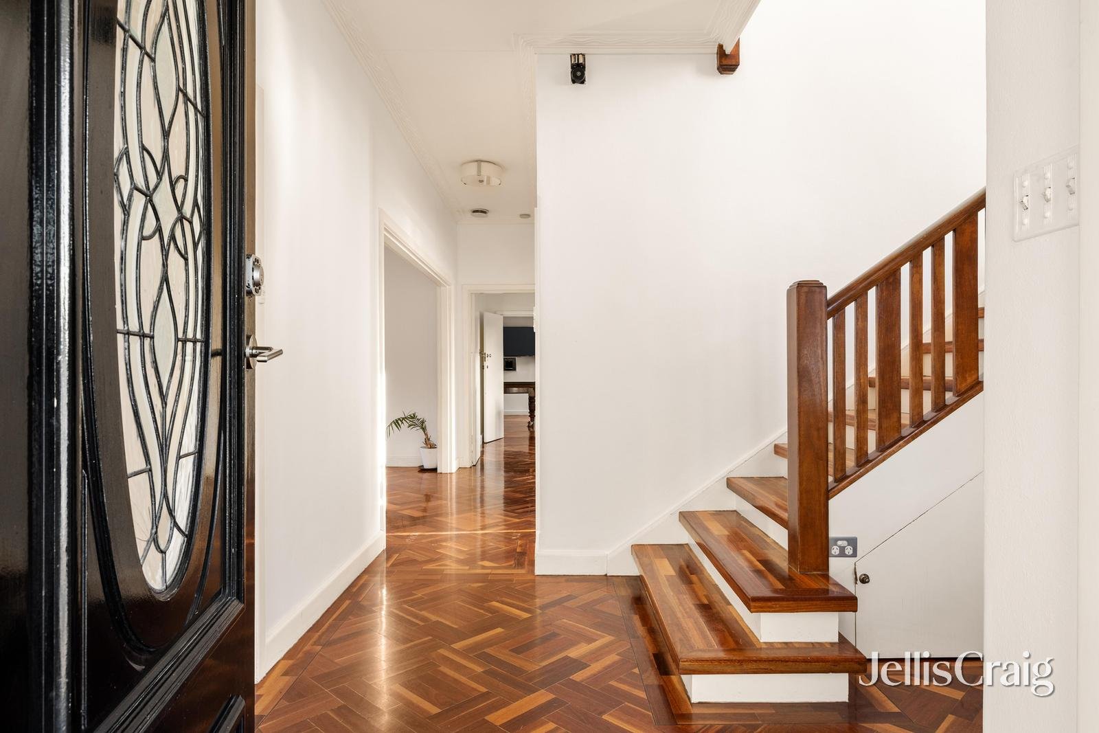 230 Melville Road, Brunswick&nbsp;West image 2